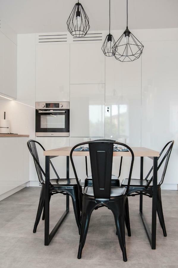 Unique 3City Apartments - Grey Apartment Gdańsk Extérieur photo