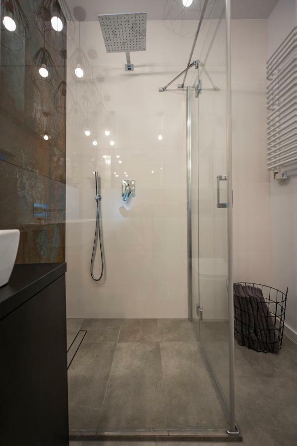 Unique 3City Apartments - Grey Apartment Gdańsk Extérieur photo